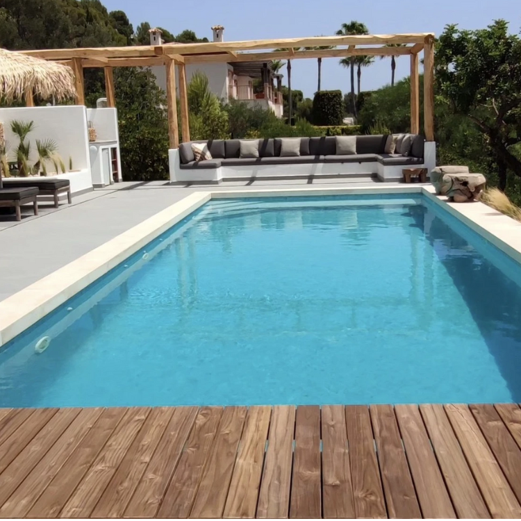 Pack 10 lamas (1 m2) para suelo exterior terraza en madera tropical FSC® de teca 20x100x1000 mm