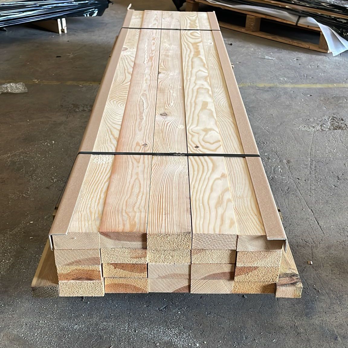 Pack 10 listones de pino silvestre cepillado 45x95x2100 mm