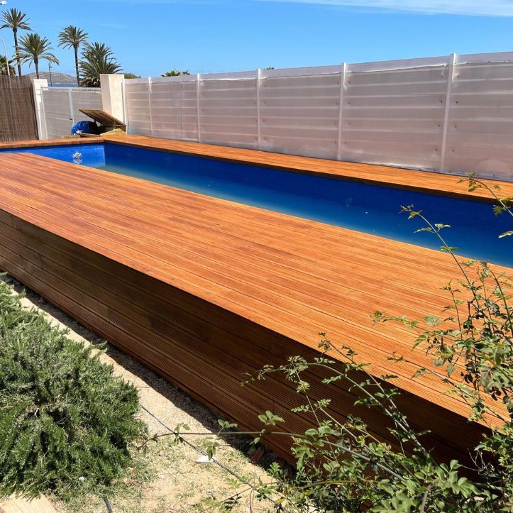 Pack 10 unidades (2.61 m2) suelo de bambú exterior color caramelo 18x140x1870 mm