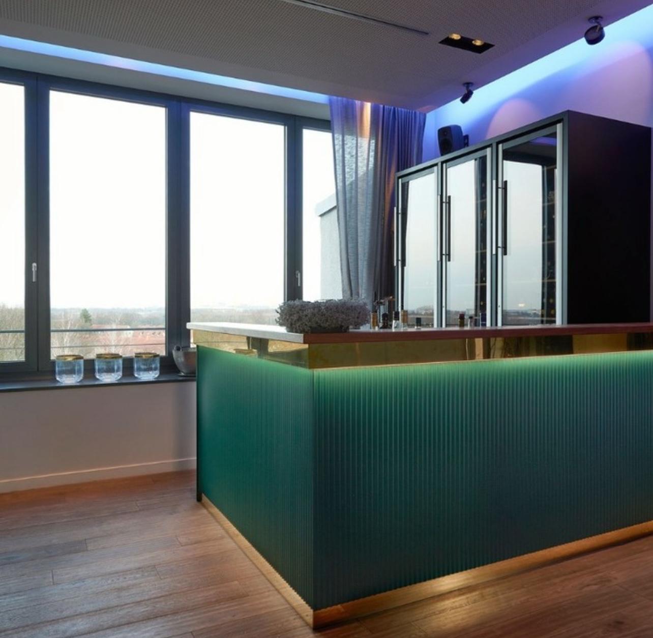 Flexible 3D effect MDF Water-resistant slatted wall cladding 600X2400 MM (1.44 m2/box)