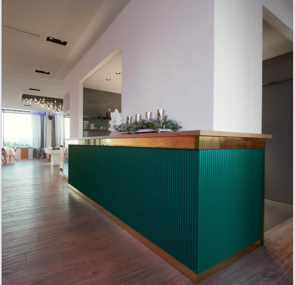 Flexible 3D effect MDF Water-resistant slatted wall cladding 600X2400 MM (1.44 m2/box)